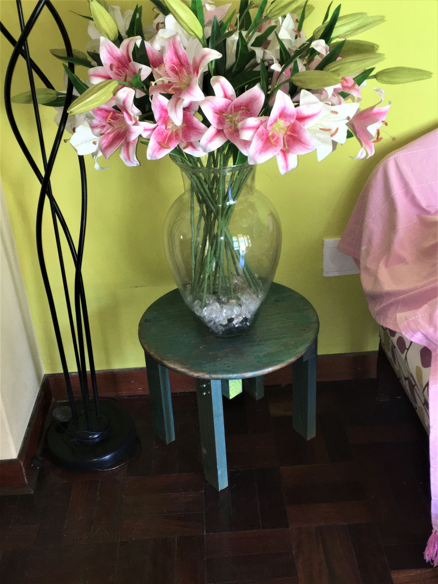 Industrial change lazy Susan to vase holder